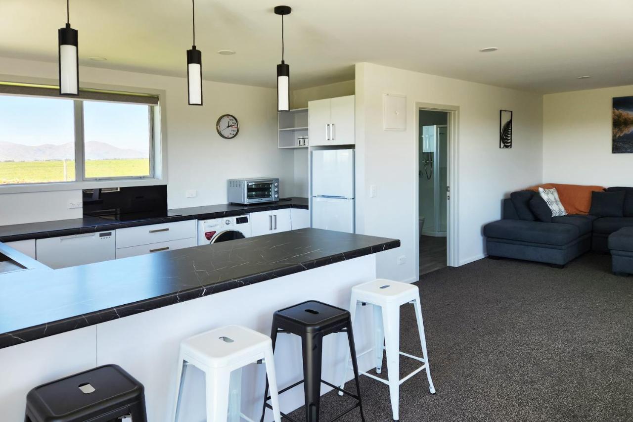 Appartamento Glen View Escape Twizel Esterno foto